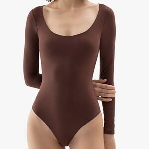 Scoop Neck Long Sleeve Bodysuit